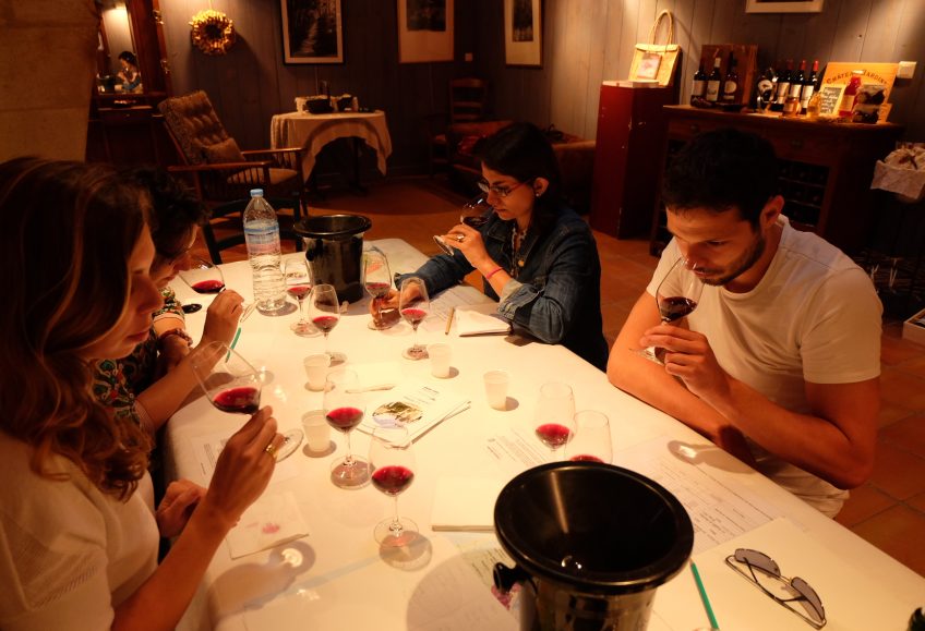 photo d'un cours d'oenologie
