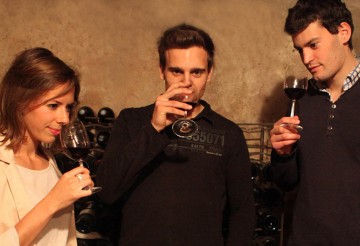 jeunes en dégustation