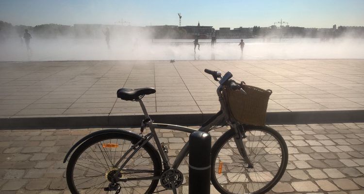 bordeaux à vélo, de la ville au vignoble!