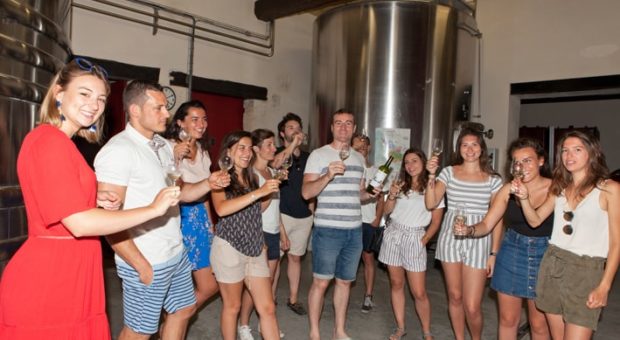 image d'un groupe en team building à bordeaux