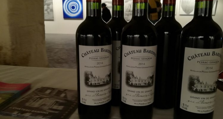 photo bouteilles de vins de bardins